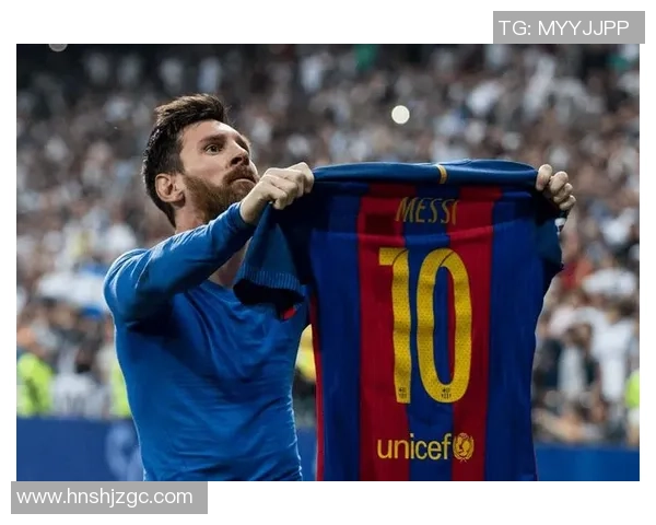 足球巨星现状解析：从巅峰到低谷的转变与未来发展趋势